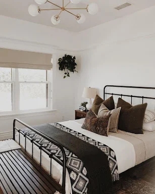 Black & White Bedroom Ideas screenshots