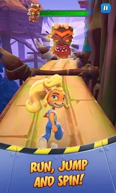 Crash Bandicoot: On the Run! screenshots