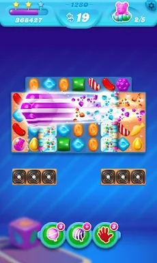 Candy Crush Soda Saga screenshots