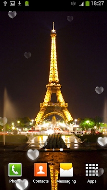The Eiffel Tower in Paris screenshots