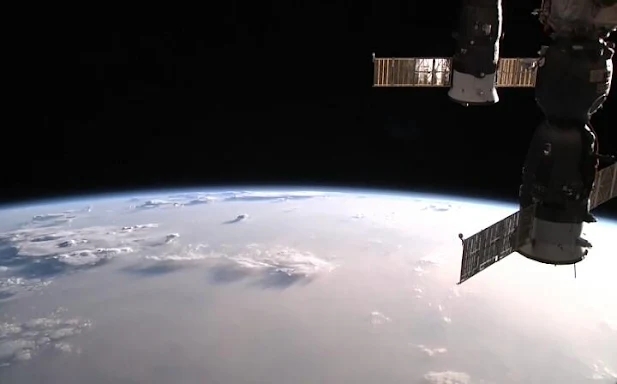ISS Live Now: View Earth Live screenshots